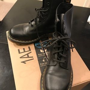 Dr. Marten Black Boots